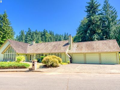 2626 Wakerobin Ct, West Linn, OR, 97068