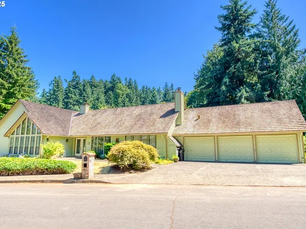 2626 Wakerobin Ct, West Linn, OR 97068