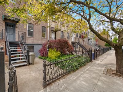 234 10th St, Brooklyn, NY, 11215