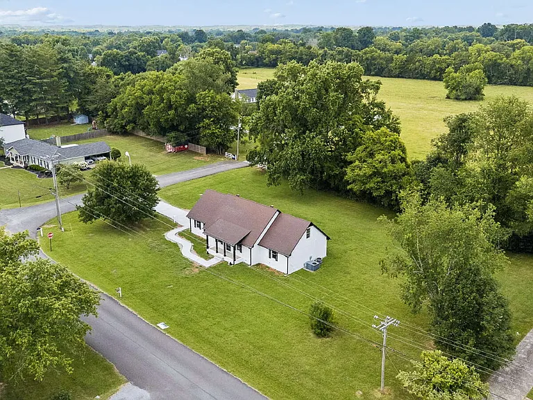 112 Juniper Dr — Photo 24