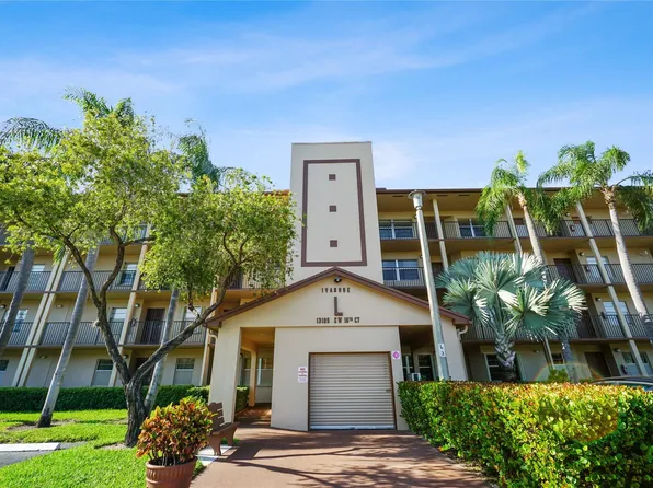 13105 SW 16th Court #302L, Pembroke Pines, FL 33027