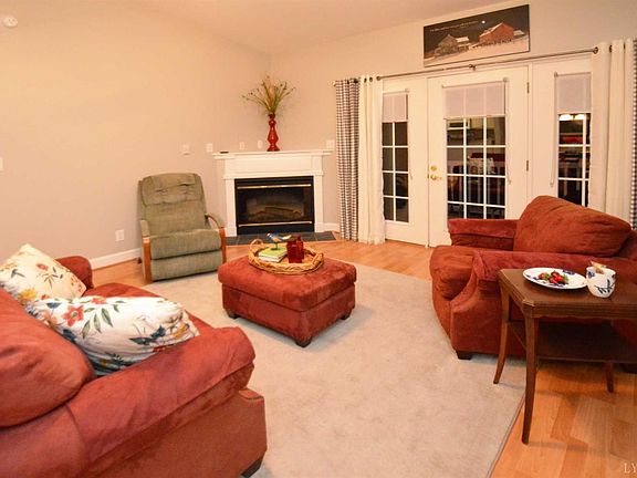 4th image of 601 Wyndhurst Dr APT 303
