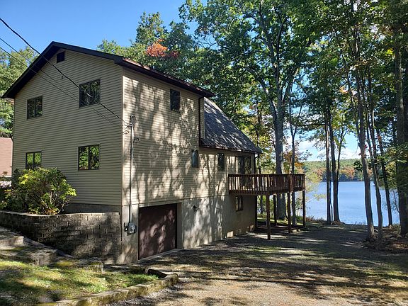 3rd image of 246 Fawn Lake Dr