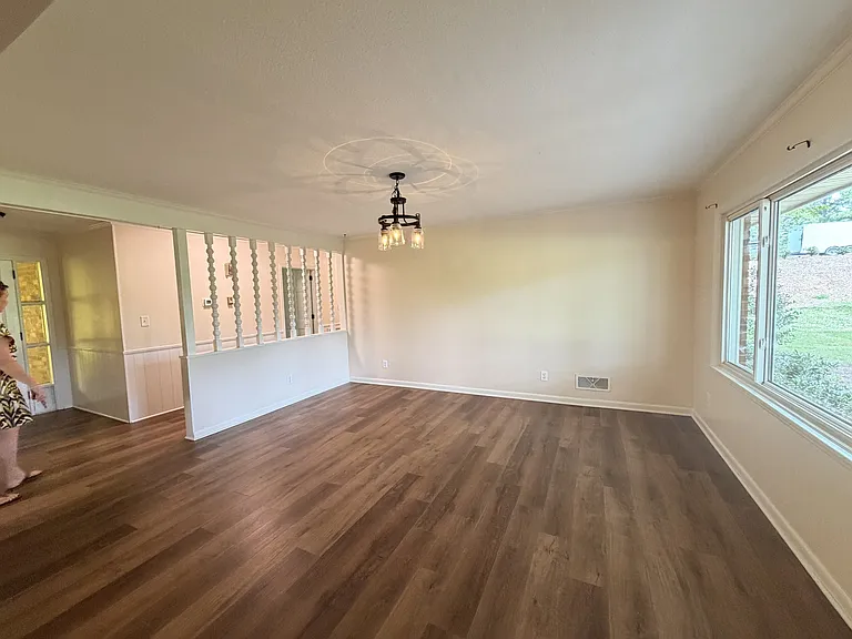 1130 Turnersburg Hwy — Photo 5