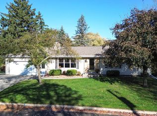 1105 Southfork Dr, River Falls, WI 54022