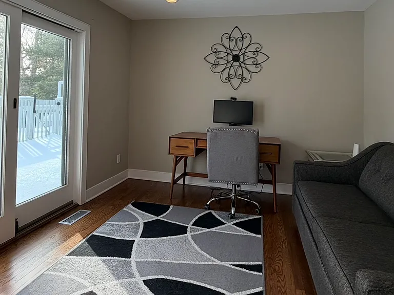 10 Skyes Neck Ct — Photo 12