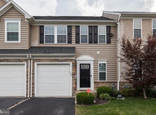 109 Crooked Ln, Gilbertsville, PA 19525