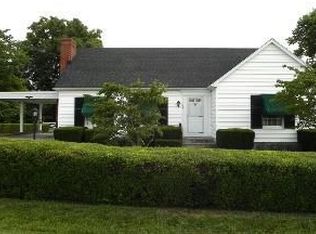 163 Hale Rd, Charles Town, WV 25414