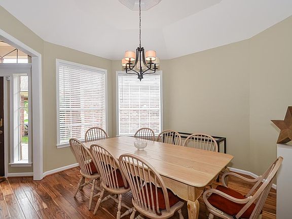 4th image of 7111 W Hearthstone Green Dr