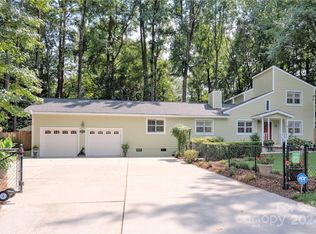 300 Gray Dr, Charlotte, NC 28213