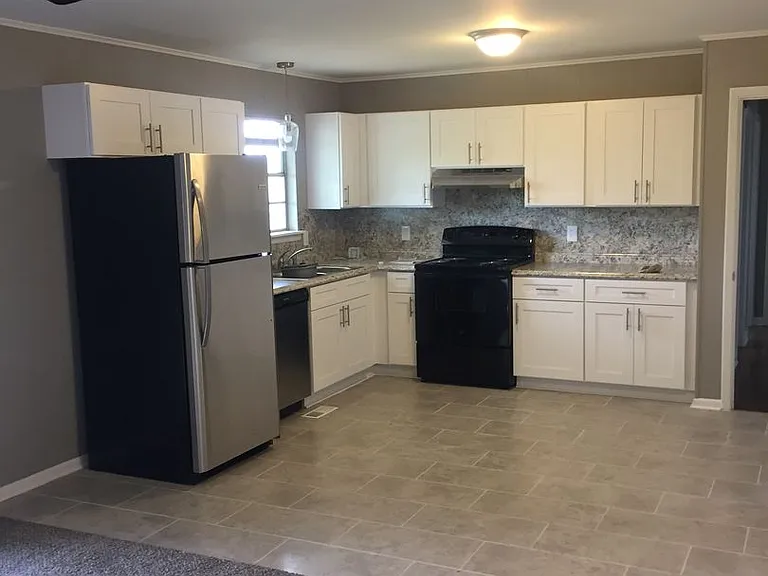 408 Sierra Madre Dr — Photo 25