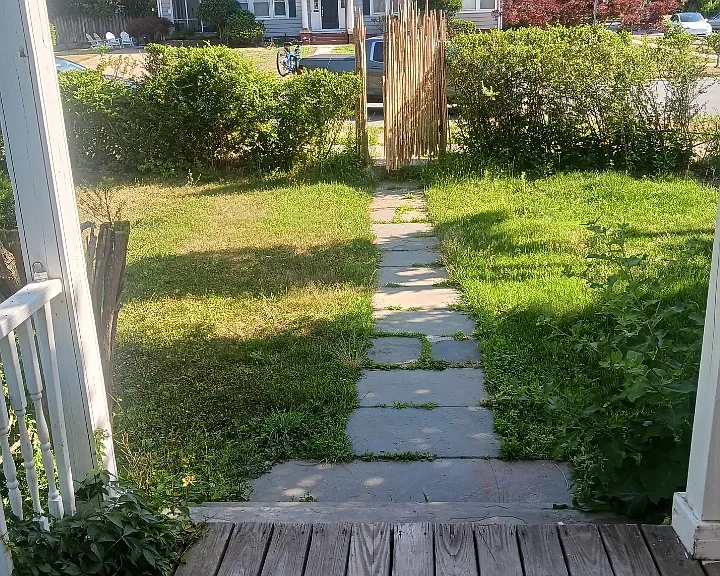 College Ave — Photo 10
