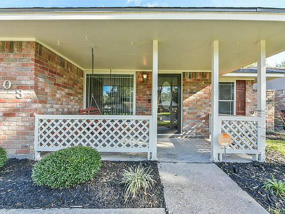 2nd image of 2603 Foliage Green Dr