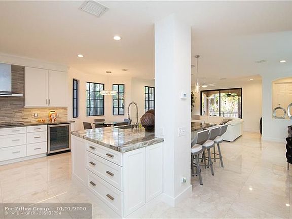 2nd image of 2610 Center Court Dr #3-27