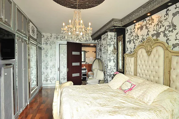 Sold by Gelfand Realty Inc | media 27