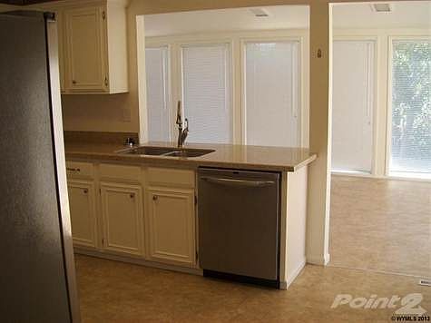 5th image of 3330 Sierra Cir