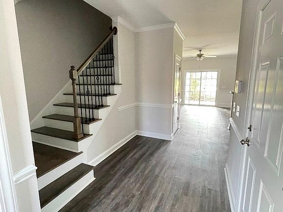 2nd image of 3501B Richter Way