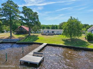 811 Bulls Bay Rd, Columbia, NC 27925