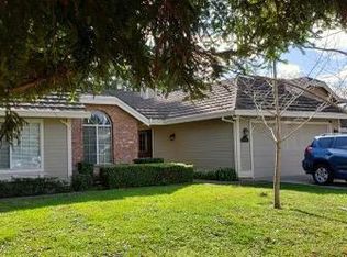 2278 Newcastle Gap Dr, Gold River, CA