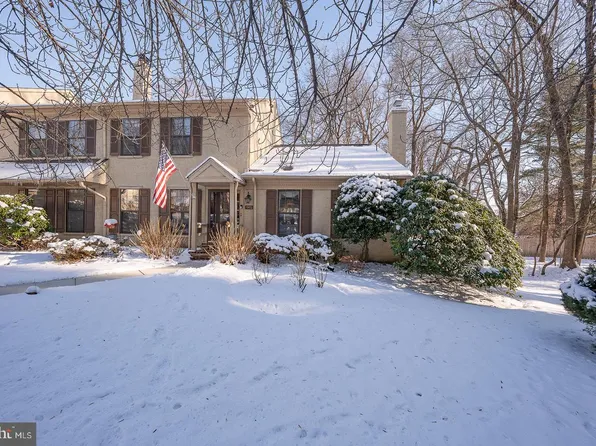 1905 Weatherstone Dr #1905, Paoli, PA 19301