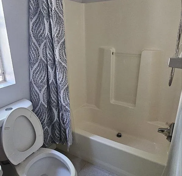 9425 Cherry St — Photo 21