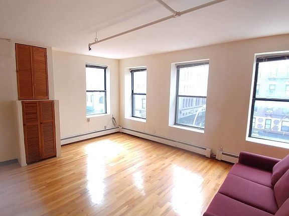 3rd image of 310 2nd Ave APT 3