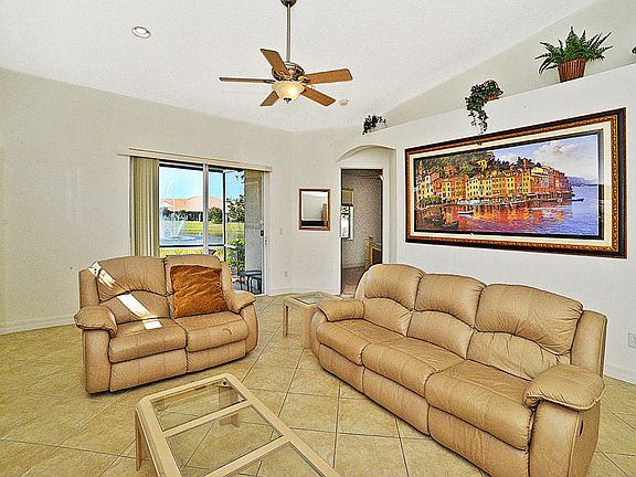 Home For Sale In Addison Lakes