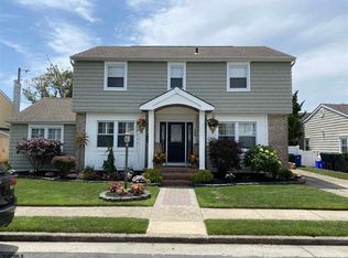 308 N Douglas Ave, Margate, NJ 08402