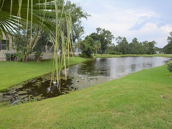 3rd image of 420 Seawane Cir