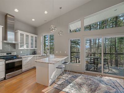 608 Pine Pl, Whitefish, MT, 59937