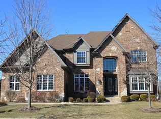 1358 Karen Dr, Dundee, IL 60118