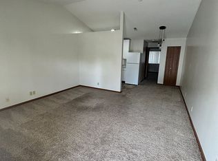 College View Apartments, Lincoln, NE 68506