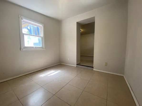 474 Elm Ave APT 4, Norman, OK 73069