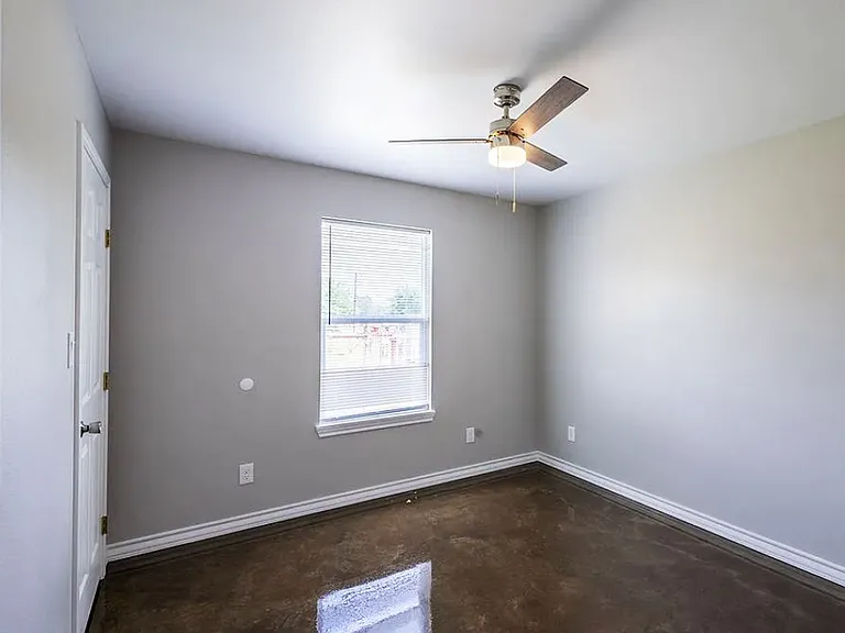 1316 Powers St #102 — Photo 19