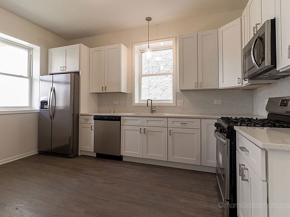 3rd image of 7020 S Cornell Ave