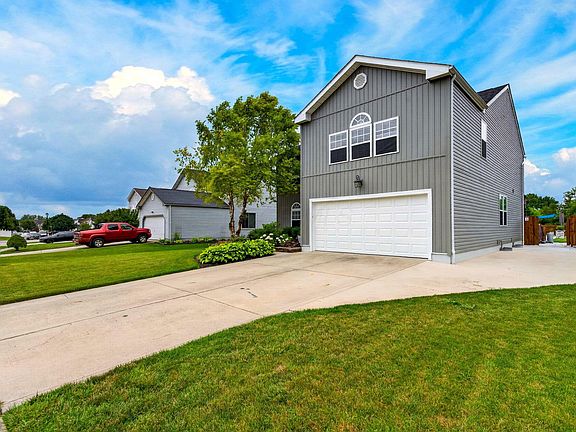 4th image of 237 Cavanaugh Dr