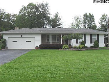 1st image of 1300 Meadow Ln