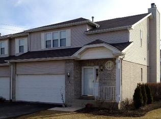 3900 Pathfinder Ln, Joliet, IL 60435