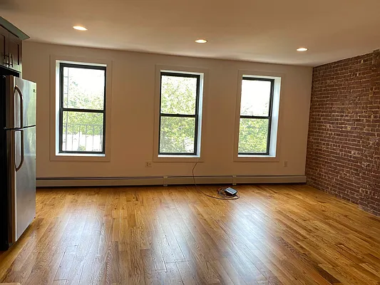 Rented by Rentopia | media 12