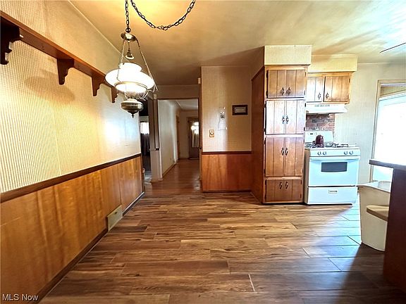 4th image of 3297 Zedaker St