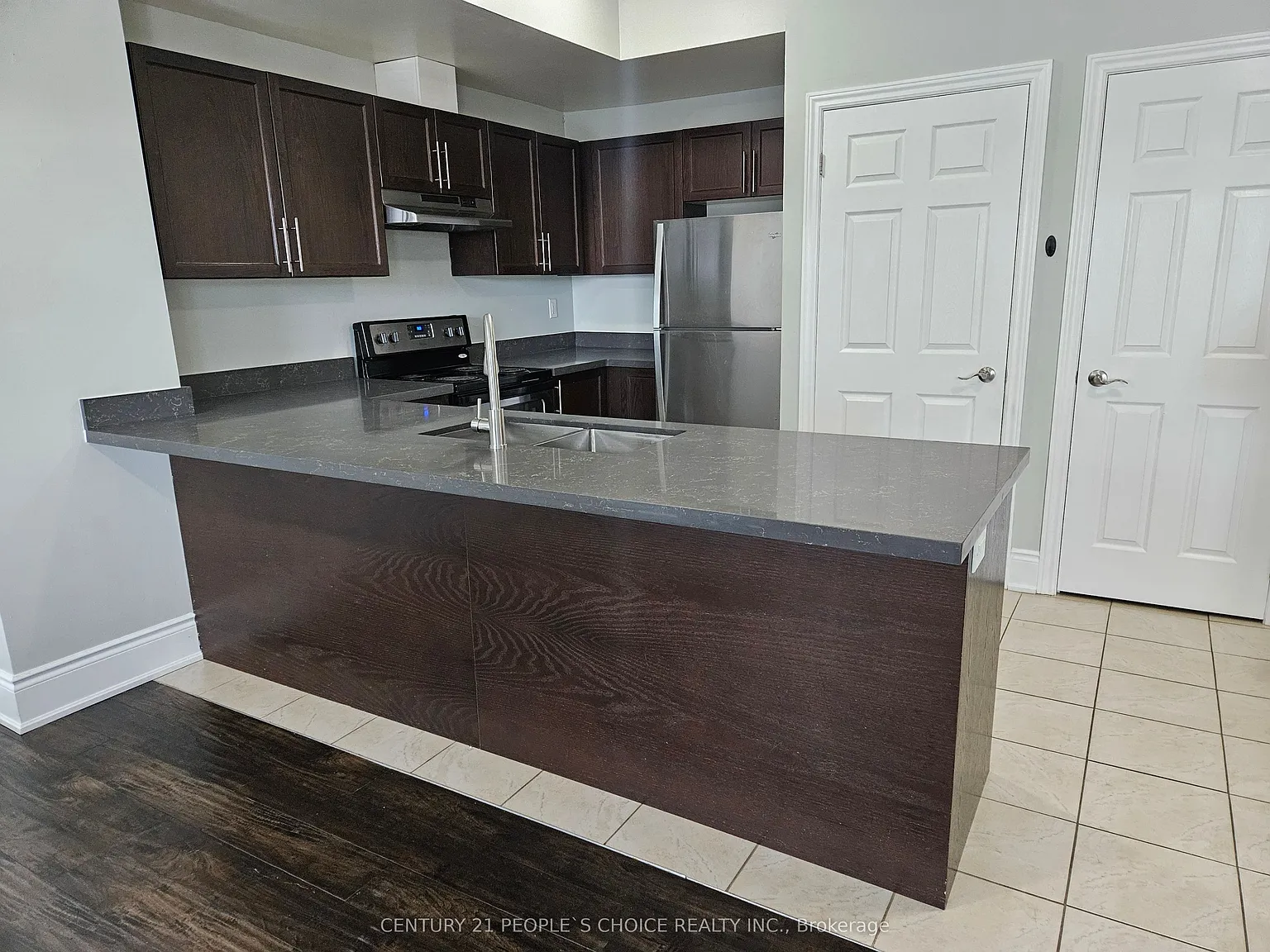 2 bed, $2,950 — Photo 3