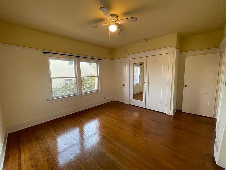 1715 Rodney Dr #1 — Photo 6