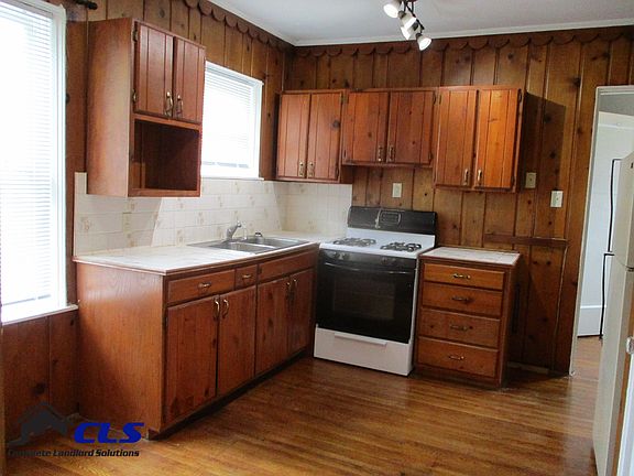 4th image of 503 Hulman St APT A