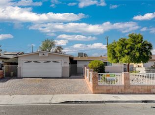 805 Fairway Dr, Las Vegas, NV 89107
