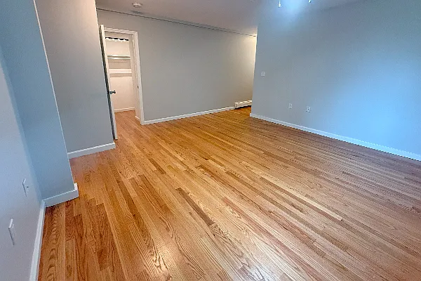 27-29 Lambert St #1L — Photo 8