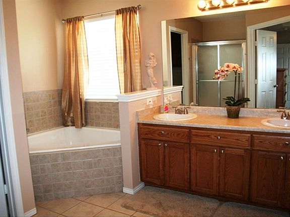 5th image of 6017 Averill Way
