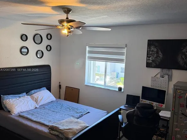 391 NW 12th Ave, Florida City, FL 33034