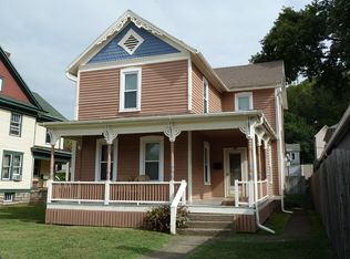 132 W Union St, Athens, OH 45701