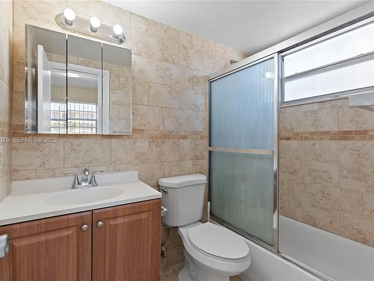 6406 W Flagler St #1 — Photo 18