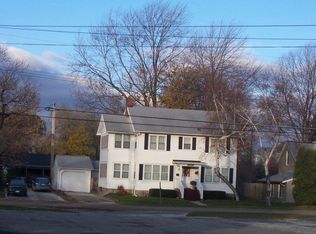 2325 8th St, Port Huron, MI 48060